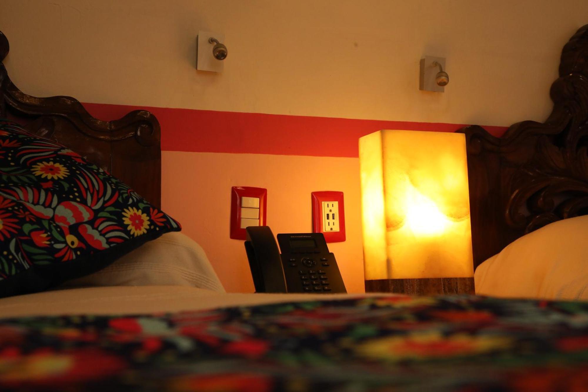 Hotel Casa Baez Patzcuaro Bagian luar foto