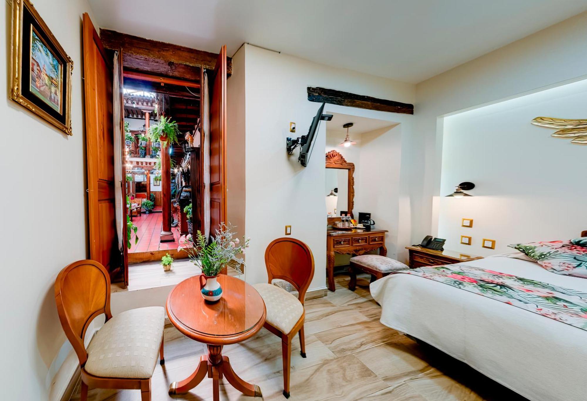 Hotel Casa Baez Patzcuaro Bagian luar foto