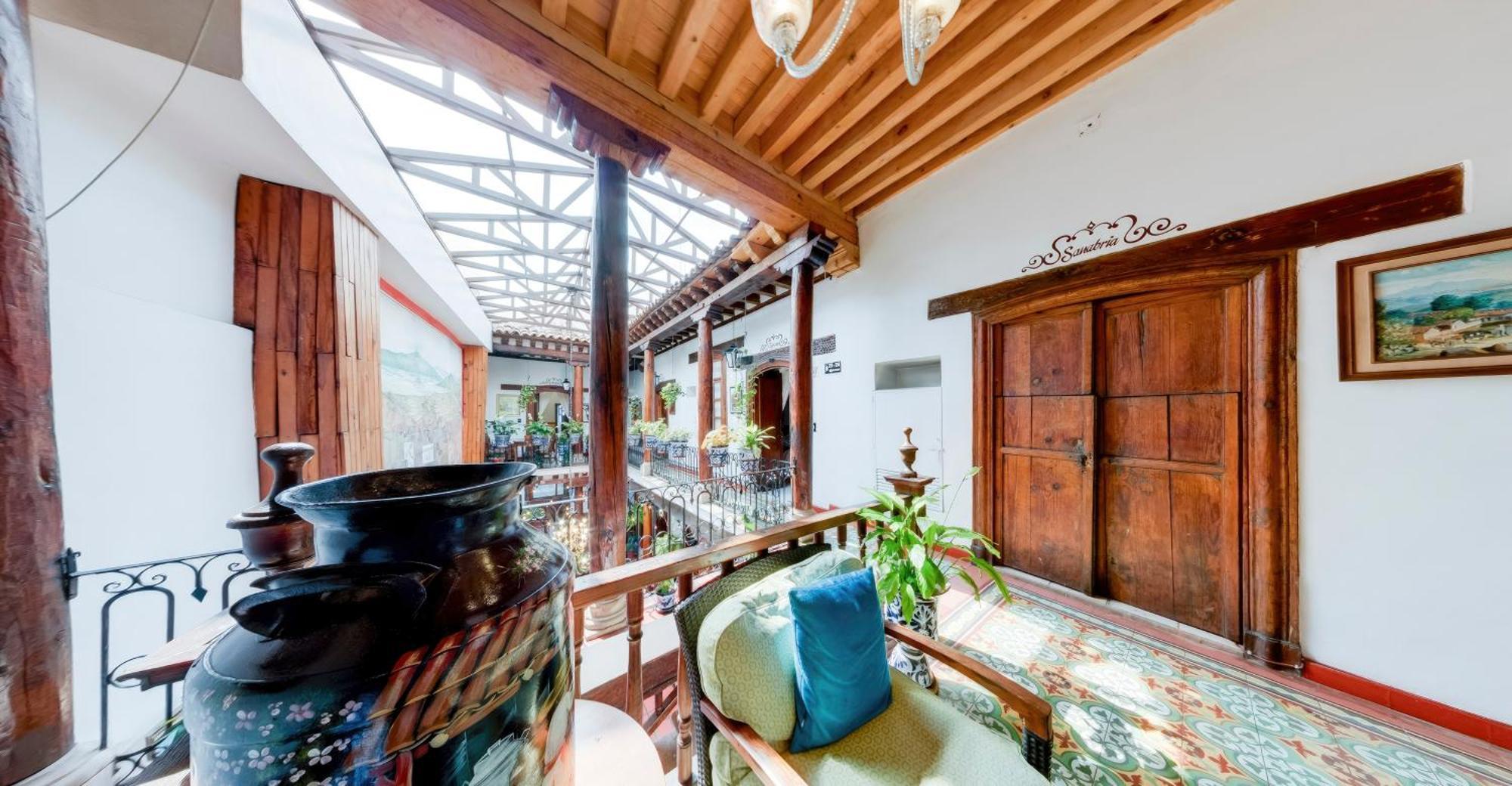 Hotel Casa Baez Patzcuaro Bagian luar foto
