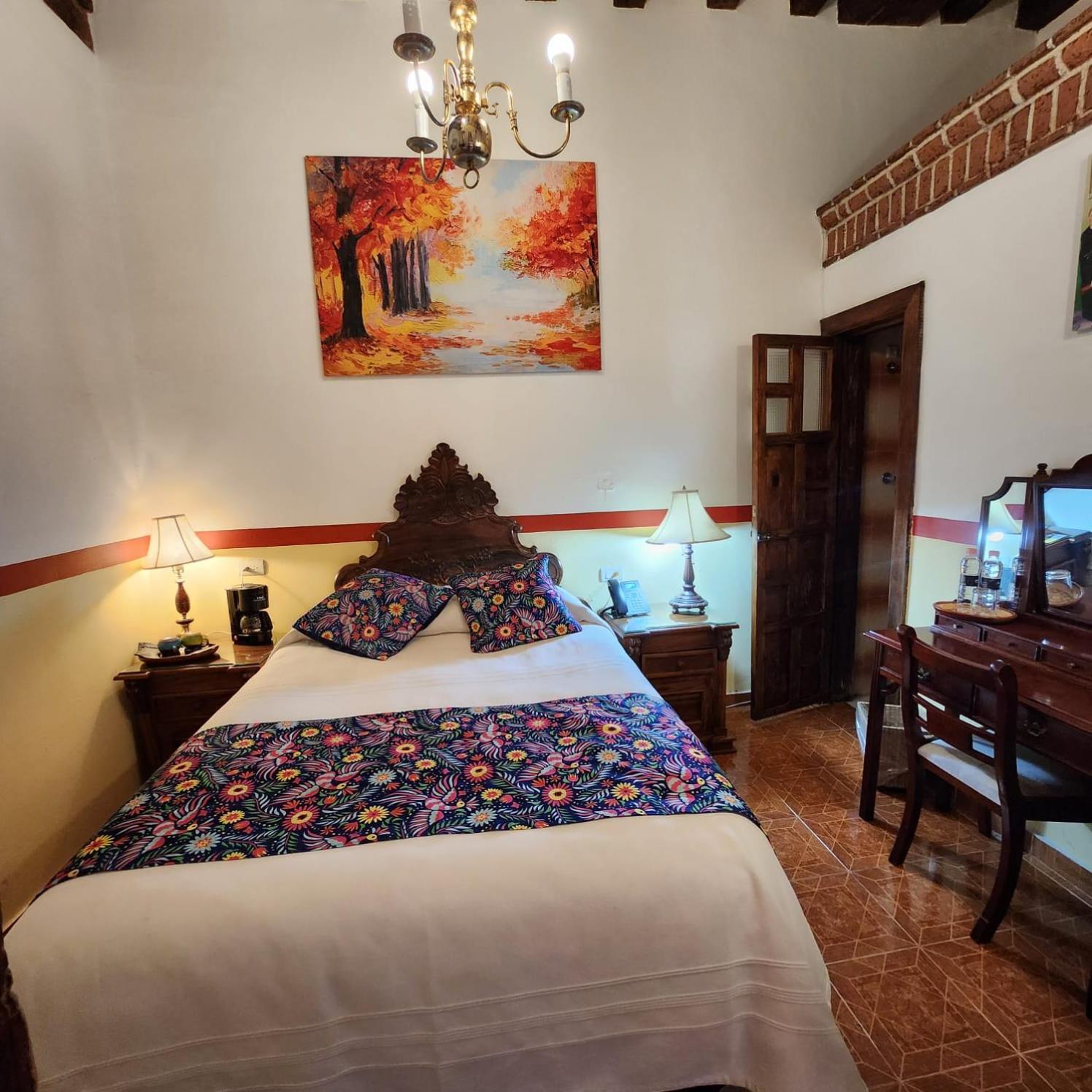 Hotel Casa Baez Patzcuaro Bagian luar foto