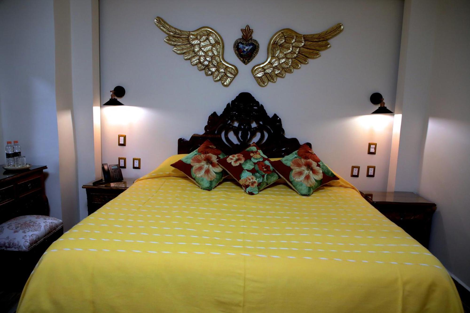 Hotel Casa Baez Patzcuaro Bagian luar foto